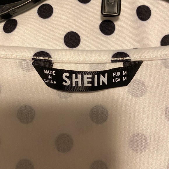 Super cute. Very soft material,polyester and spandex' - Picture 3 of 4